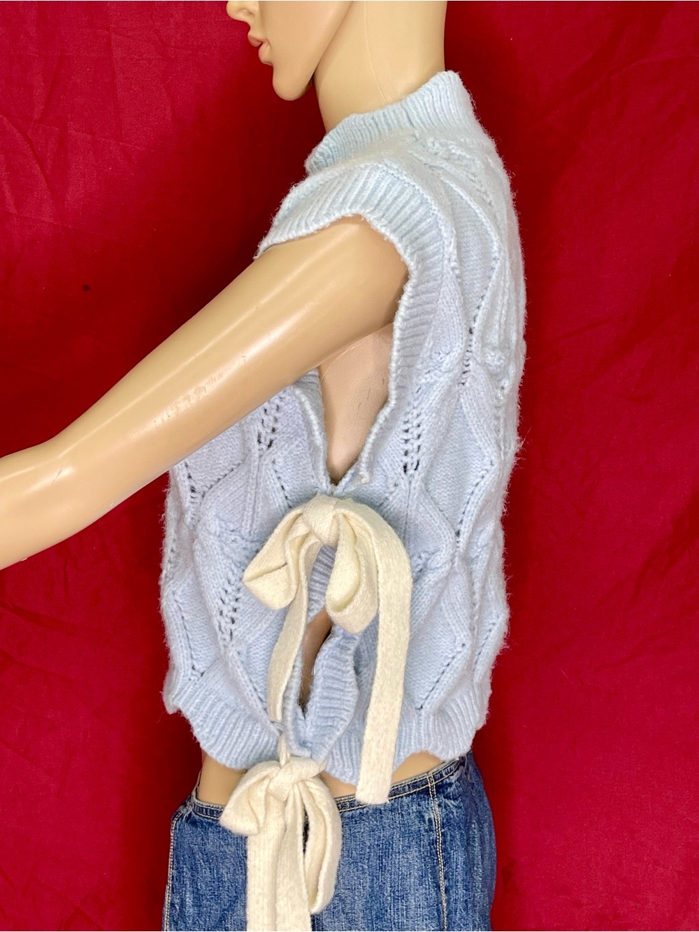 Mable Omari Scalloped Side Tie Diamond Knit Vest Powder Blue Size Small - Picture 4 of 5